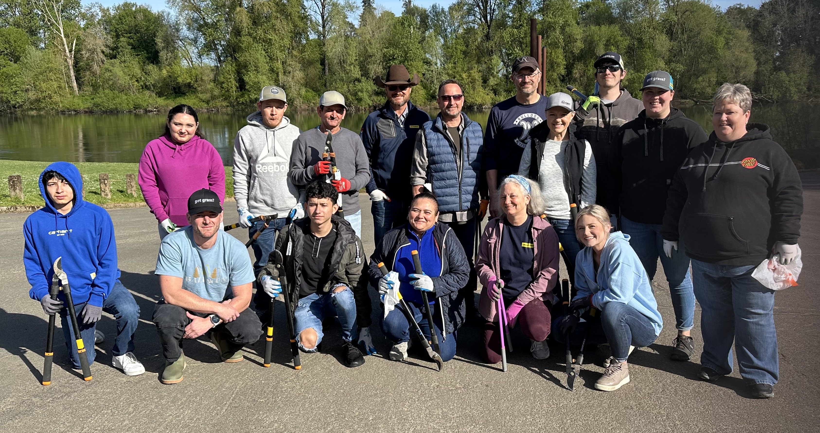 Barenbrug USA HwH Project benefiting Albany Parks & Recreation